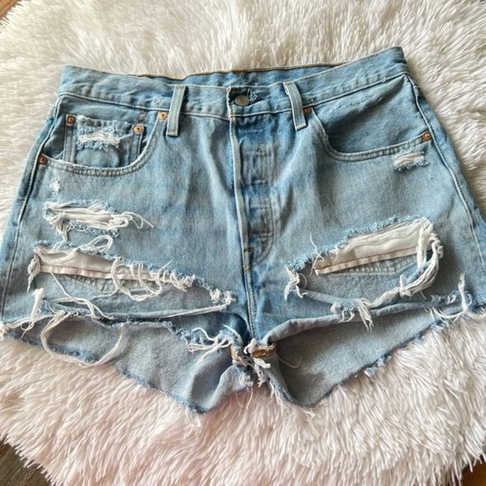 Levi’s 501 High Rise Denim Cut Off Shorts